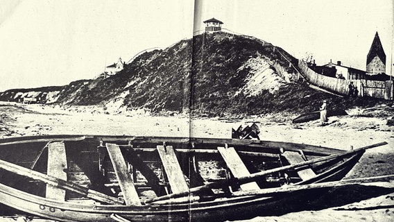 Der Grabungsort "Schmiedeberg" in Alt-Gaarz auf einer Aufnahme von 1938 | Grabungsakte Rerik Der Grabungsort "Schmiedeberg" in Alt-Gaarz auf einer Aufnahme von 1938 | Grabungsakte Rerik © Landesamt für Kultur und Denkmalpflege Mecklenburg-Vorpommern