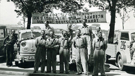 Mit dem Matador geht es im Mai und Juni 1950 auf große Deutschland-Fahrt des ADAC. © Daimler 