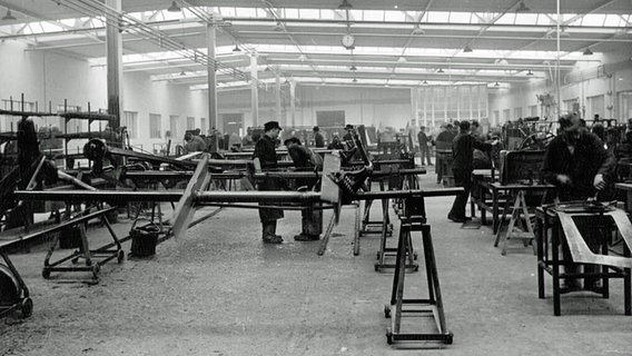Produktionsstätten im Tempo-Werk Hamburg-Harburg 1949 © Daimler 