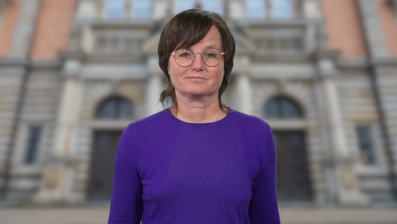 Elke Spanner spricht den Hamburg Kommentar © NDR 