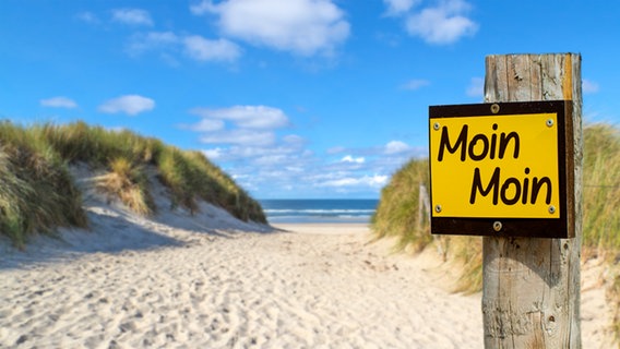 Schild mit der Aufschrift "Moin Moin" © fotolia Foto: VRD