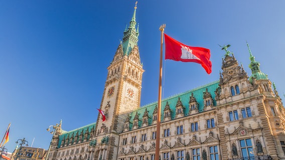 Das Rathaus in Hamburg © Colourbox Foto: Giovanni