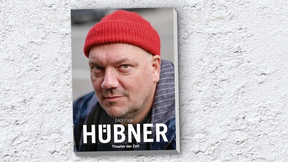 Cover des Buches "backstage Hübner" © Theater der Zeit 