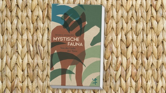 Cover von "Mystische Fauna - Von der Liebe der Tiere" von Marica Bodrožić © Matthes & Seitz 
