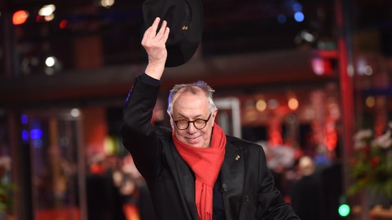 Dieter Kosslick auf dem roten Teppich der Berlinale © picture alliance/dpa | Gregor Fischer Foto: Gregor Fischer