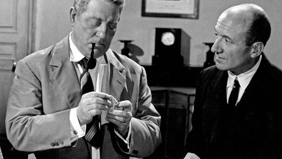 Jean Gabin als Kommissar Maigret in "Maigret tend un piege", Frankreich 1958, Regie: Jean Delannoy © picture alliance/United Archives Foto: Roba-Archiv