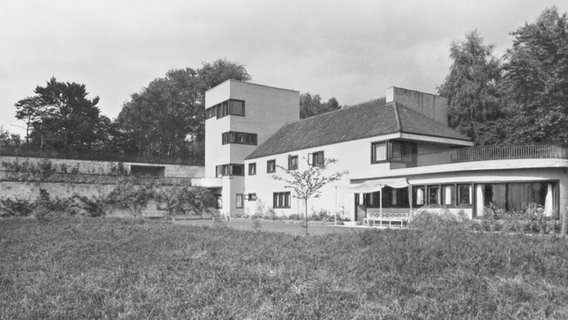 Das Haus Michaelsen des Architekten Karl Schneider in Hamburg-Blankenese 1923. © Ernst Scheel, Staatsarchiv Hamburg Foto: Ernst Scheel