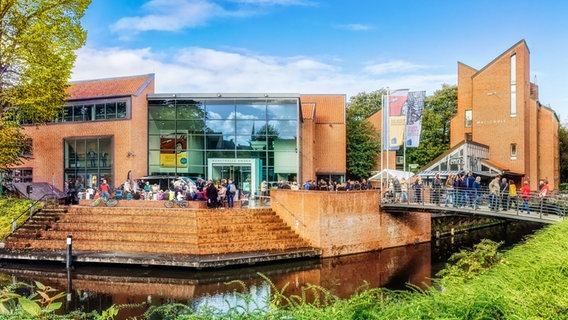 Außenansicht der Kunsthalle Emden © Erhard Bühle Foto: Erhard Bühle