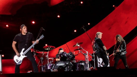 Die Band Metallica bei einem Auftritt im Central Park, New York (USA) im September 2022 © Picture alliance / Pacific Press | Lev Radin Foto: | Lev Radin
