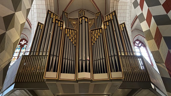Die Orgel der St. Jacobi Kirche in Göttingen. © NDR Foto: Wieland Gabcke