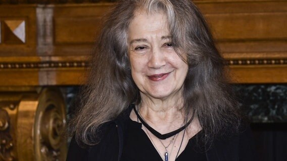 Die Pianistin Martha Argerich im Porträt. © picture alliance 