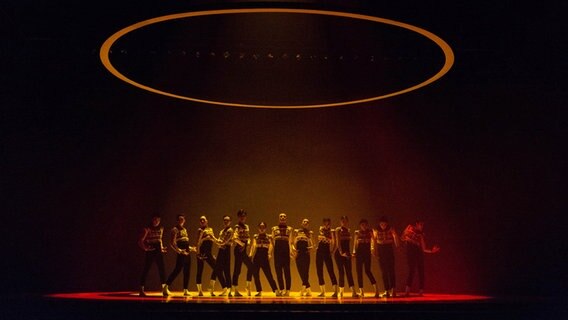 Beijing Dance Theater, Manolita Chen © Liu Ruiru 