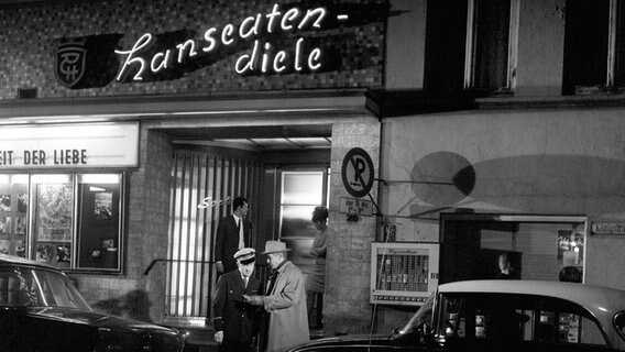 Szene aus der Stahlnetz-Folge "Nacht zum Ostersonntag" (1965) © NDR/Holtz Foto: Holtz