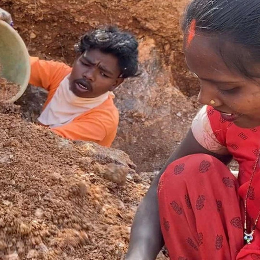 Minenarbeiter in Indien © NDR Foto: Peter Hornung