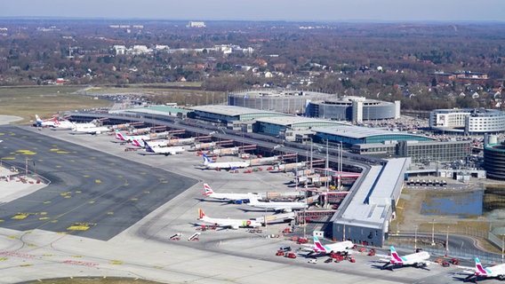 Blick auf den Hamburger Flughafen aus der Luft. © picture alliance 