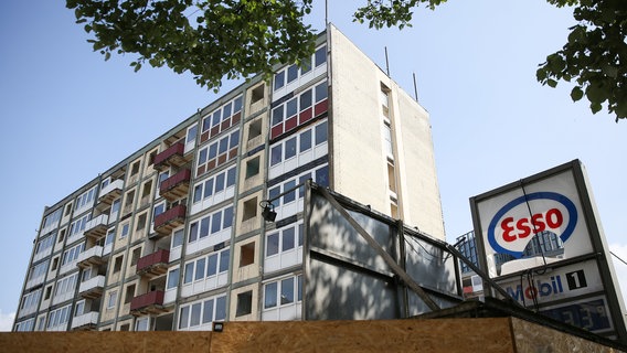 Blick auf die ehemaligen Esso-Häuser, wo das künftige Paloma-Viertel entsteht © dpa Foto: Axel Heimken
