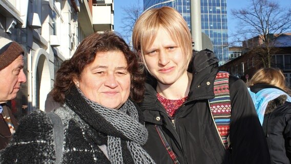 Ingrid (links) und Lisa Peschutter © NDR.de Foto: Kristina Festring-Hashem Zadeh