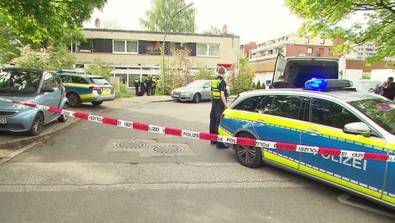 Der Bereich um den Tatort wurde weiträumig abgesperrt. © TVNewsKontor 