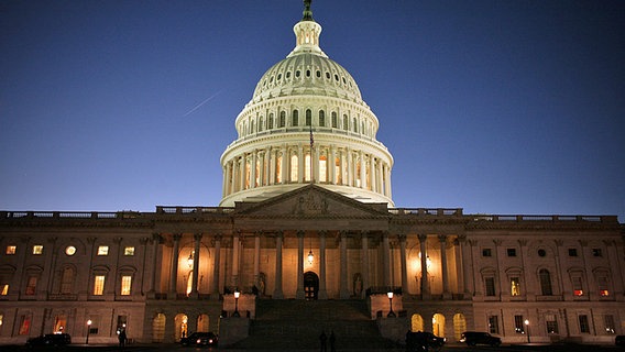 Das Kapitol in Washington. © dpa Foto: Allison Shelley
