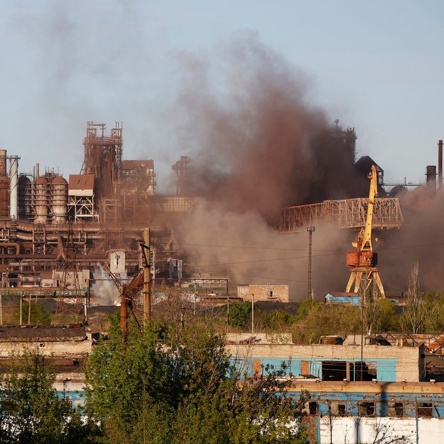 Das zerbombte Stahlwerk Azovstal in Mariupol (Archivbild). © picture alliance Foto: Alexei Alexandrov