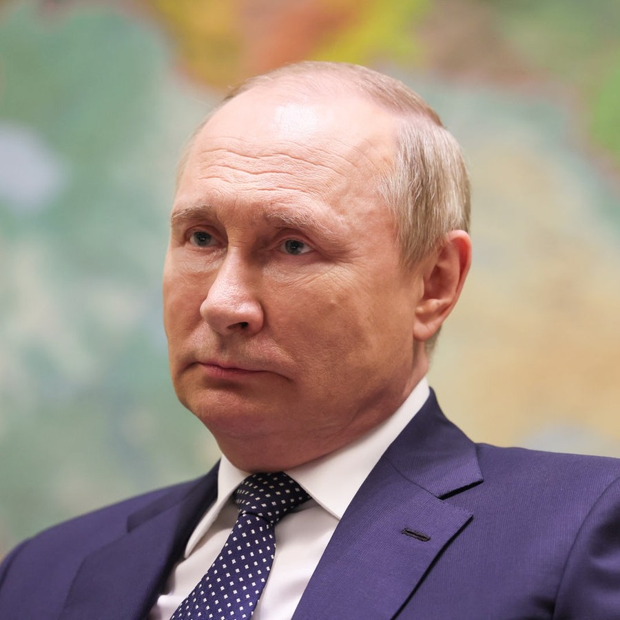 Russlands Präsdident Wladimir Putin vor einer Weltkarte © picture alliance/dpa/POOL Foto: Mikhail Metzel