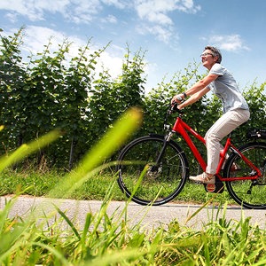 Fahrradfahrer © imago stock&people 
