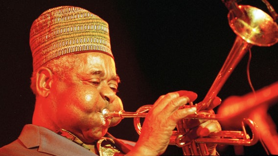 Dizzy Gillespie, Jazztrompeter © picture alliance / Ap Photo Foto: picture alliance / AP Photo