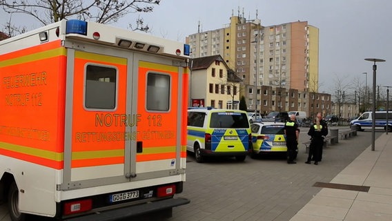 Wohnkomplex in Göttingen. Hier findet ein Polizeieinsatz statt. © NDR 