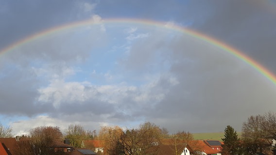 Ein Regenbogen über Osterode. © NDR Foto: Martina Kirchhoff