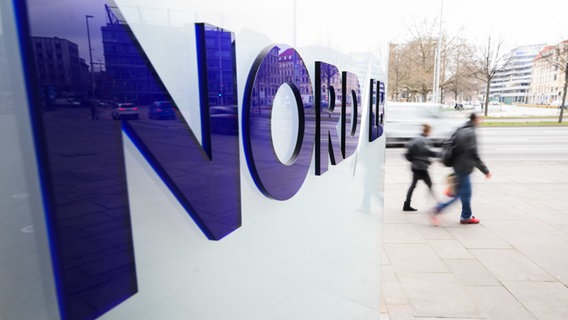 Das Bild zeigt das Logo der NORD/LB in Hannover. © dpa-Bildfunk Foto: Julian Stratenschulte