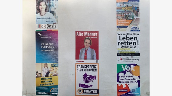 Wahlplakate zur Landtagswahl 2022 in Niedersachsen. © NDR Foto: Manuel Biallas