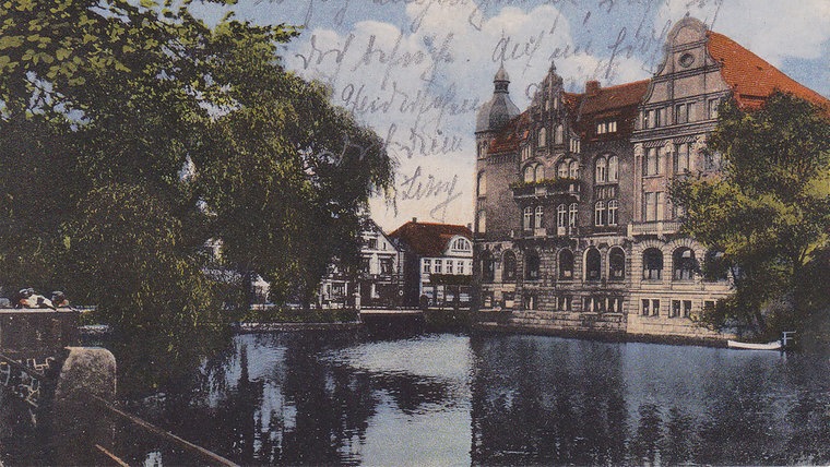 Eine historische Grafik der Vereinsbank am Teich in Neumünster. © Archiv Alfred Heggen