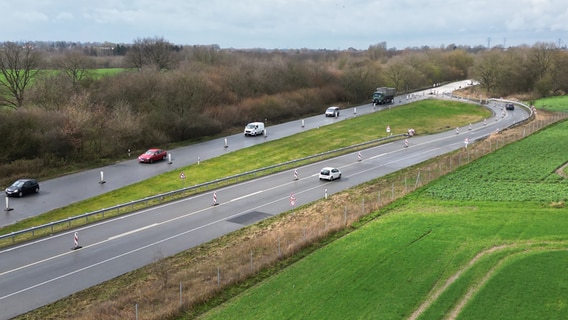 Ein Autobahnabschnitt der A20 bei Bad Segeberg. © NDR Foto: T. Gellert