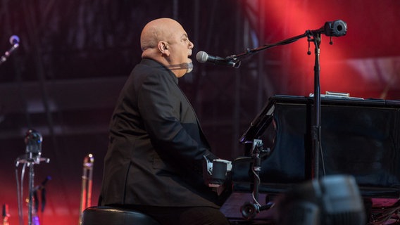 Billy Joel in Hamburg, Volksparkstadion 2018. © NDR 2 Foto: Axel Herzig