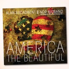 Alan Broadbent und NDR Bigband America the beautiful (CD-Cover) © James Matthies Records 