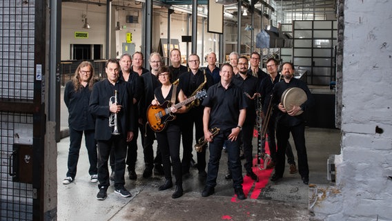Ensemblebild: NDR Bigband © NDR Foto: Michael Zapf