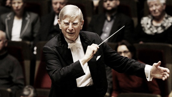 Herbert Blomstedt dirigiert © Martin U.K. Lengemann Foto: Martin U.K. Lengemann