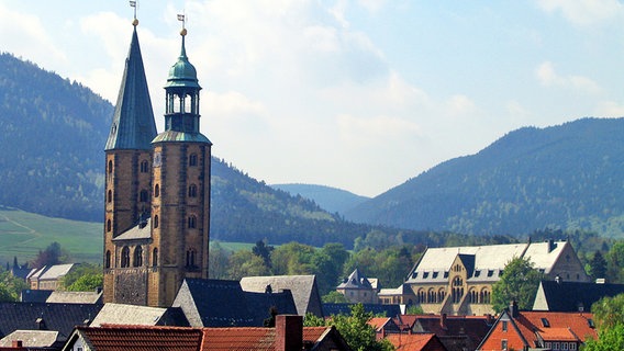 Blick über Goslar mit Marktkirche und Kaiserpfalz © GOSLAR marketing gmbh 