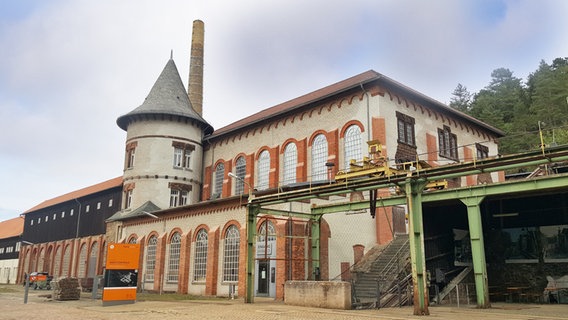 Blick auf die ehemalige Kraftzentrale im Erzbergwerk Rammelsberg in Goslar. © NDR Foto: Kathrin Weber