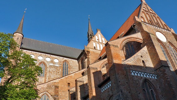 Kirche St. Georgen in Wismar © NDR Foto: Irene Altenmüller