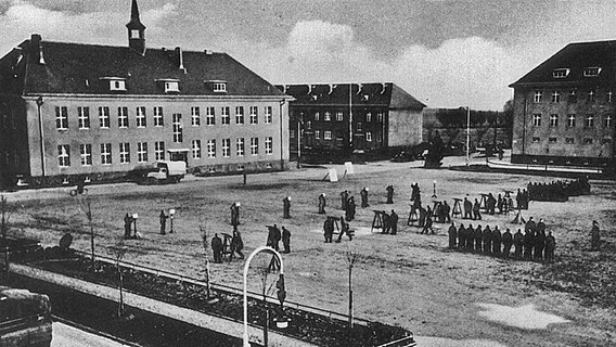 Der Exerzierplatz auf der Halbinsel Wustrow um ca. 1940 © Andreas Herrmann 