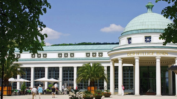 Brunnentempel über der Heilquelle "Der Hyllige Born" in Bad Pyrmont. © Bad Pyrmont Tourismus GmbH 