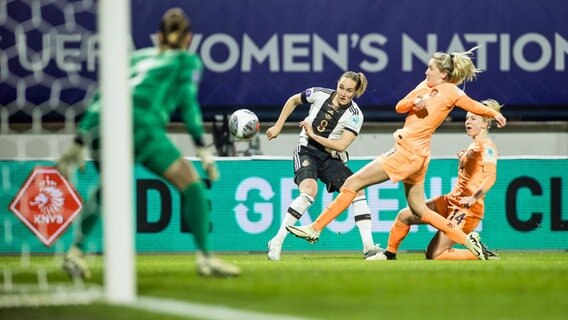 Sydney Lohmann im Spiel gegen die Niederlande © IMAGO / Beautiful Sports 