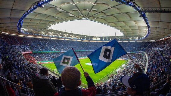 Innensicht des Volksparkstadions des Fußball-Zweitligisten Hamburger SV © Witters Foto: Leonie Horky