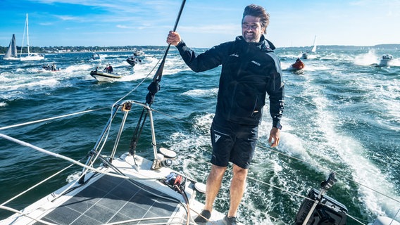 Skipper Boris Herrmann an Deck der Malizia © Team Malizia / Antoine Auriol 