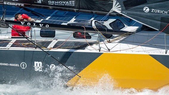 Boris Herrmann an Bord der Malizia © Antoine Auriol 