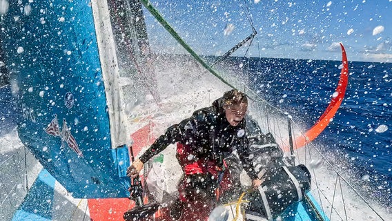 Rosalin Kuiper an Bord der Malizia - Seaexplorer © Team Malizia / Antoine Auriol 