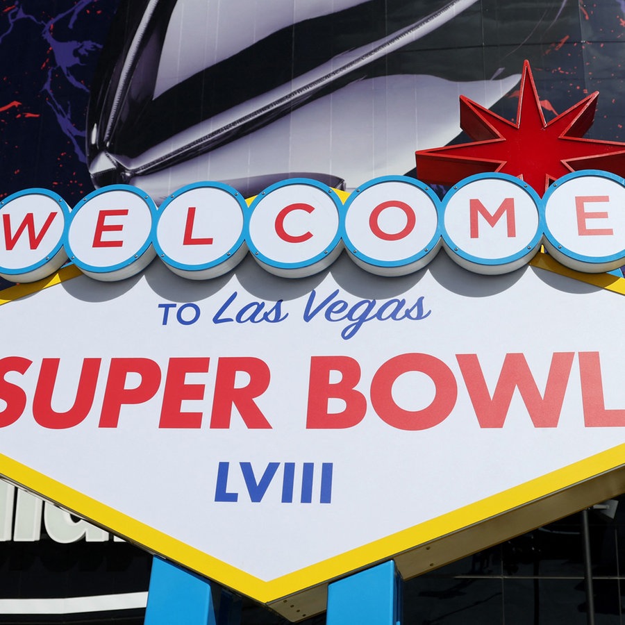 Super Bowl-Schild am Allegiant-Stadion in Las Vegas, Nevada am 07.02.2024 © Getty Images via AFP Foto: ROB CARR