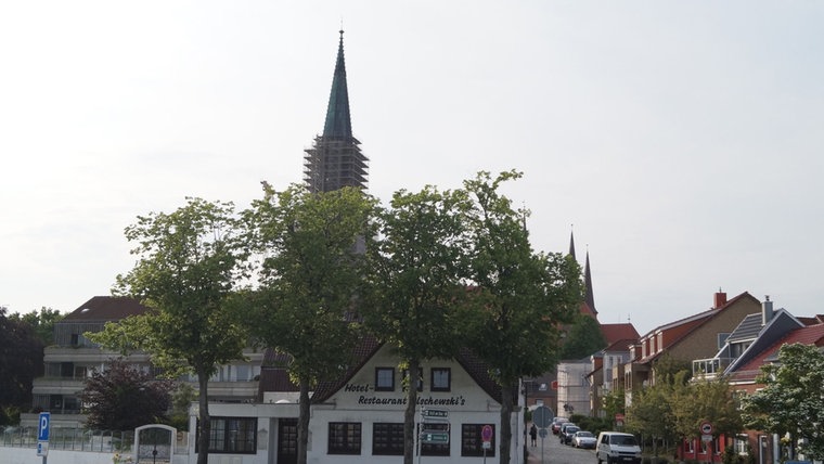 Die Domkirche in Schleswig heute © NDR Foto: Peer-Axel Kroeske